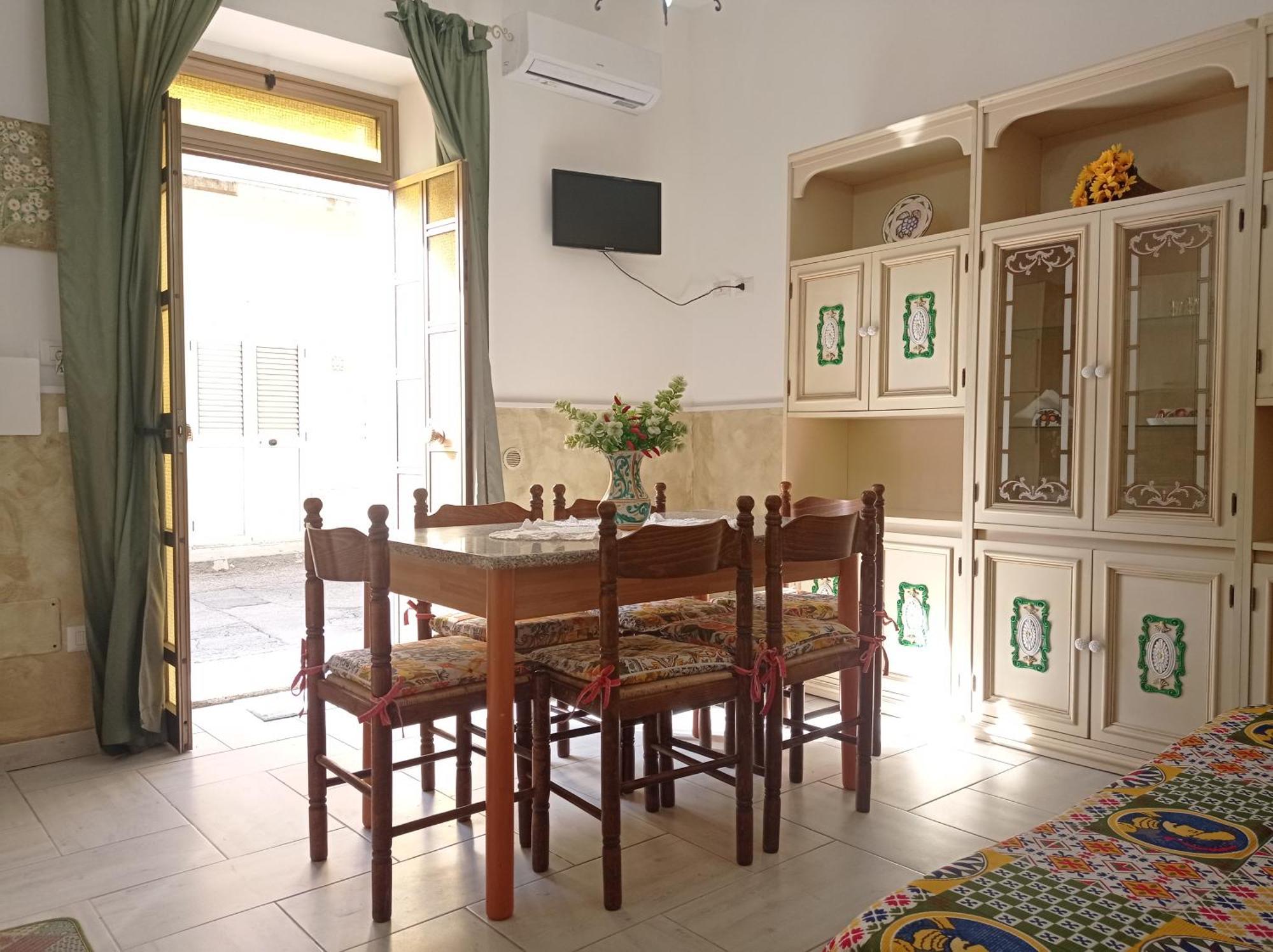 Mary Home - Casa Vacanza Taormina Room photo